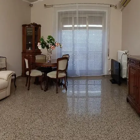 Lägenhet Al Settimo Cielo Romapigneto